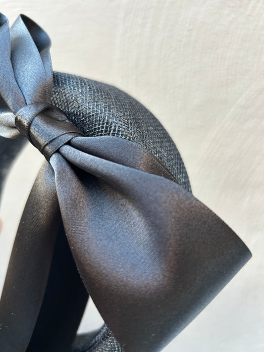 Derby Day Headband – Black Bow Headpiece in Premium Straw