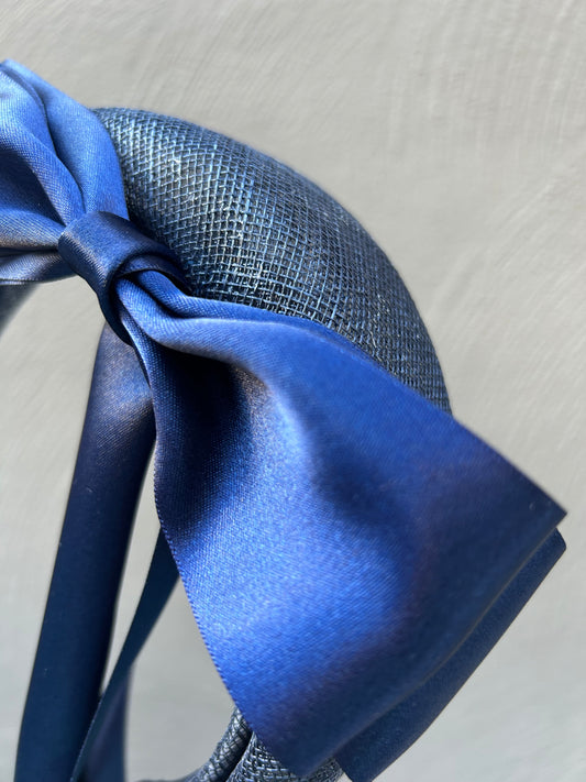 Melbourne Cup Headband – Navy Blue Bow Headpiece in Premium Straw